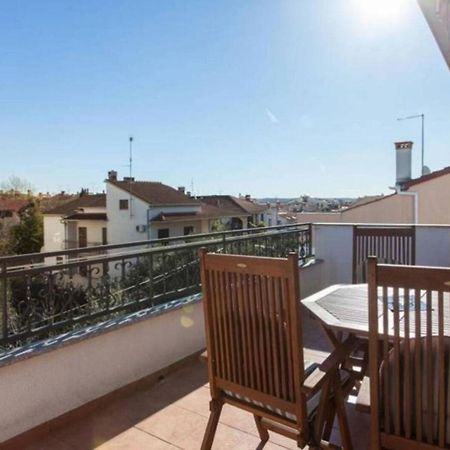 Apartments Berto - 500M To The Beach Ровин Екстериор снимка