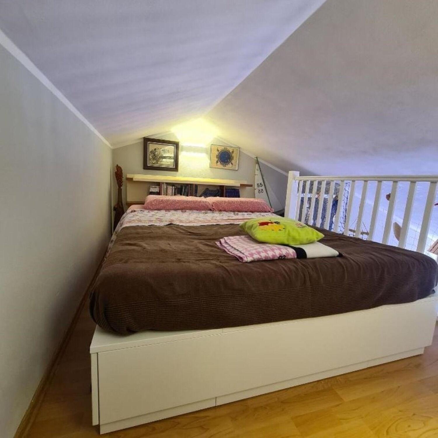 Apartments Berto - 500M To The Beach Ровин Екстериор снимка
